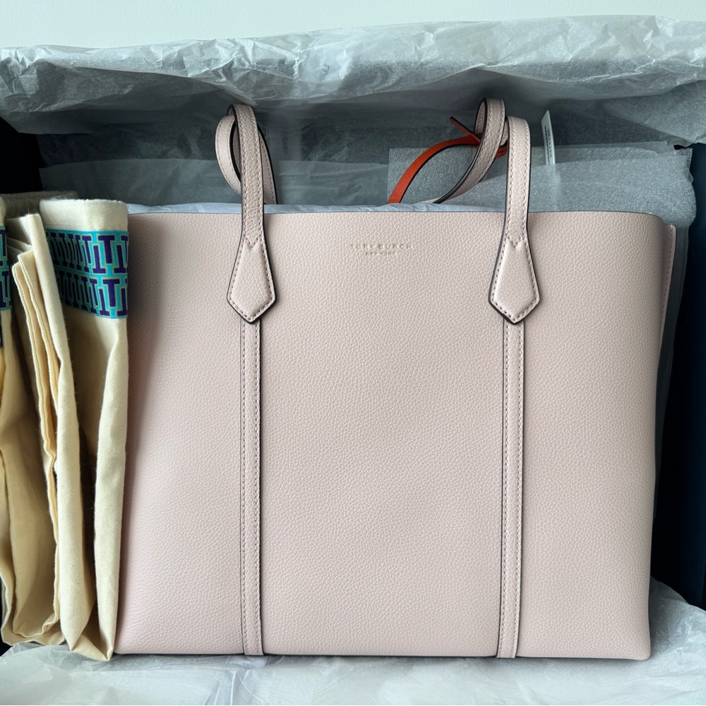 Tory Burch Perry Tote in pink sand (limited colour) - Picture 9 of 10